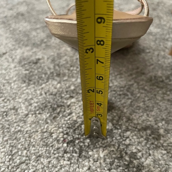 Women's Heeled Sandals Round Open Toe Gold Strappy Slingback High Heels - Picture 10 of 12